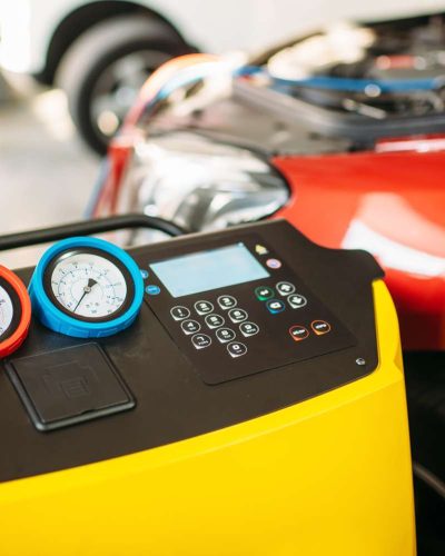 Notre équipe est capable d’intervenir en tous lieux pour les professionnels et pour l’intervention de votre système de climatisation de votre véhicule ou engin